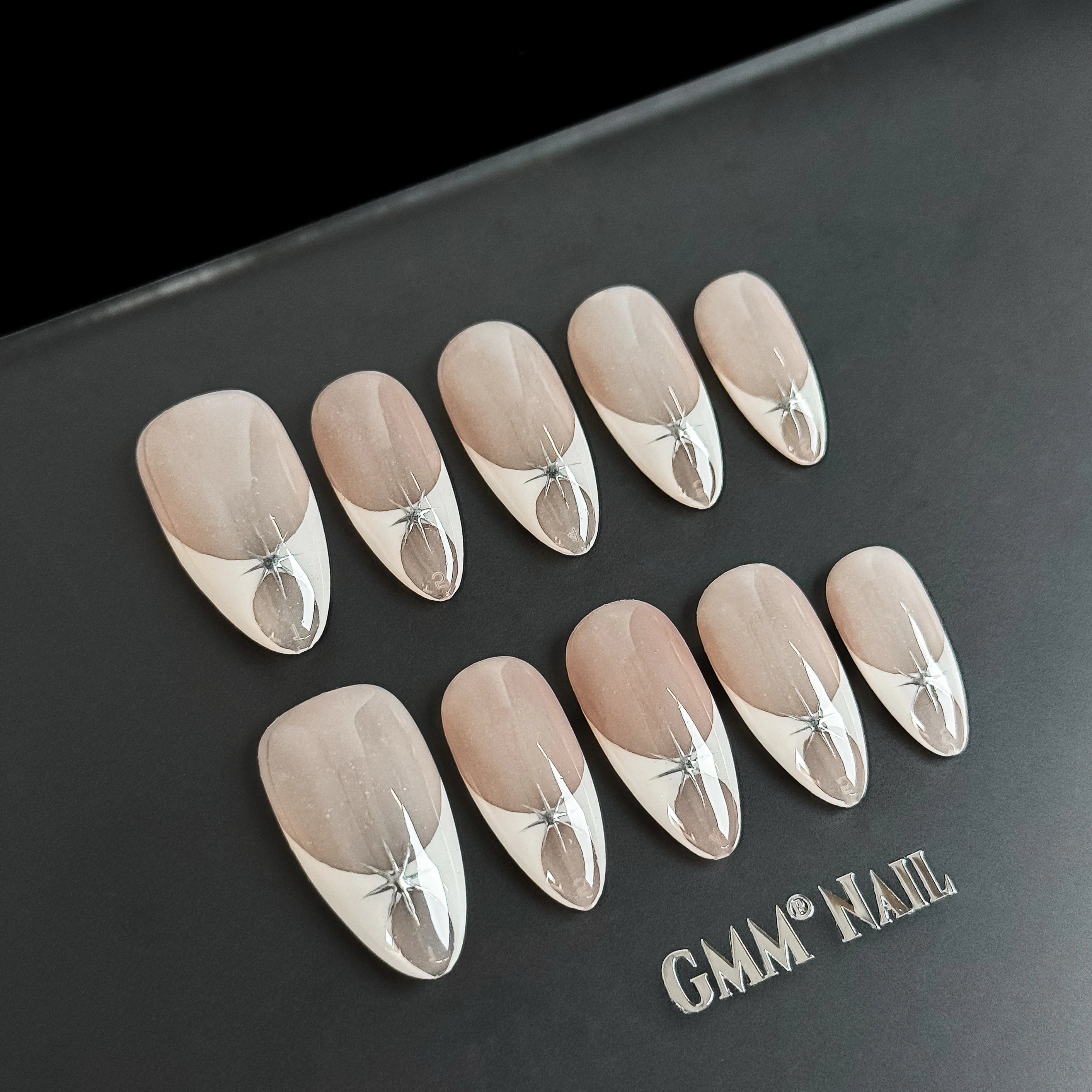 French Muse | Ivory Glow