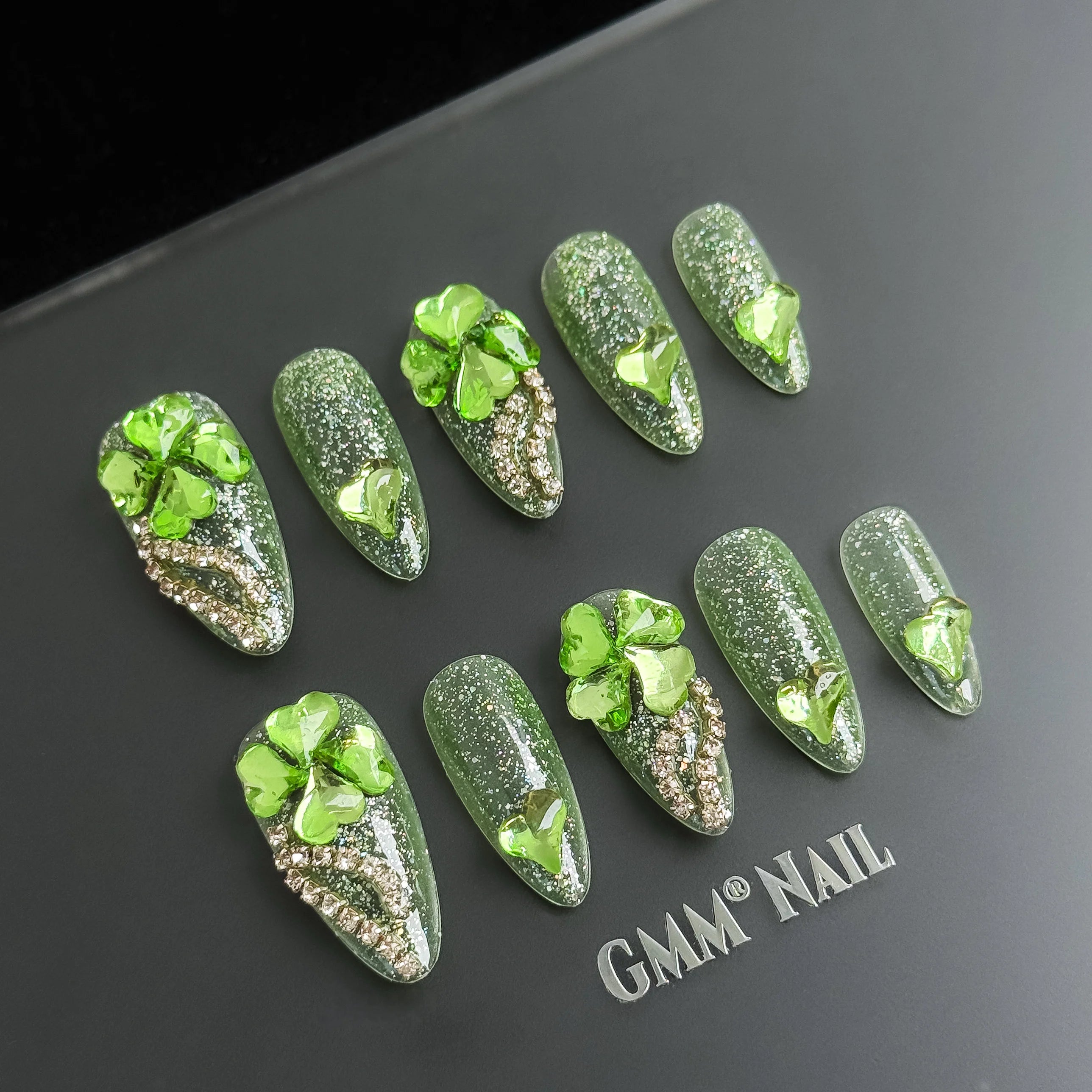 Diamond Bloom | Emerald Crown Bloom