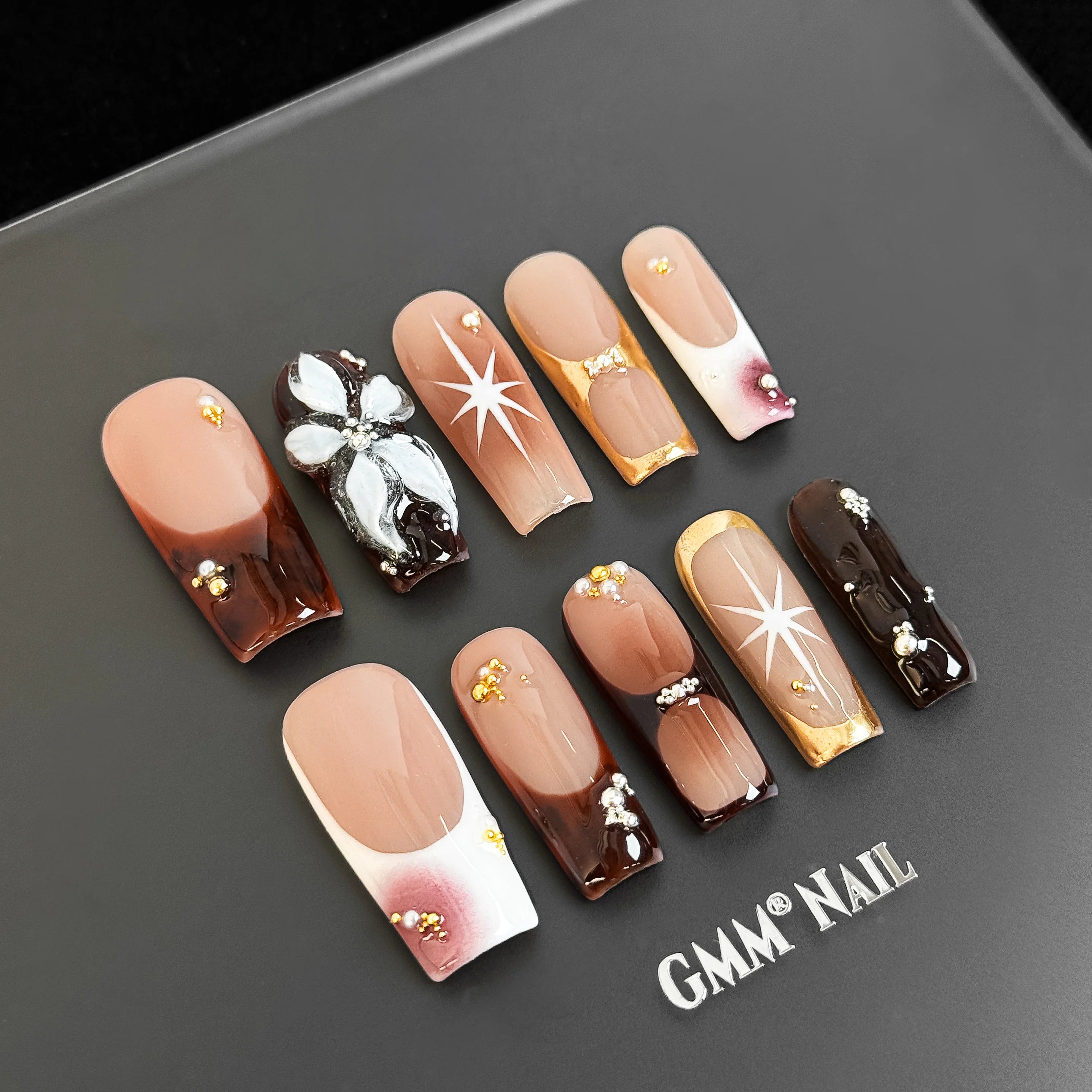 Viva Latina  | Midnight Bloom