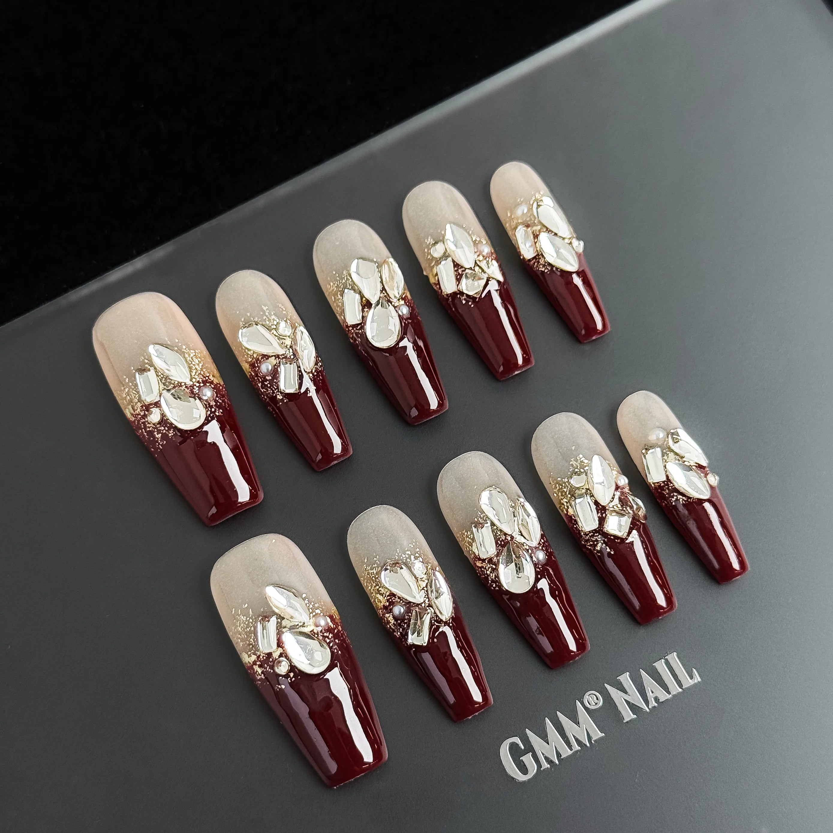 Diamond Bloom  | Burgundy Heirloom