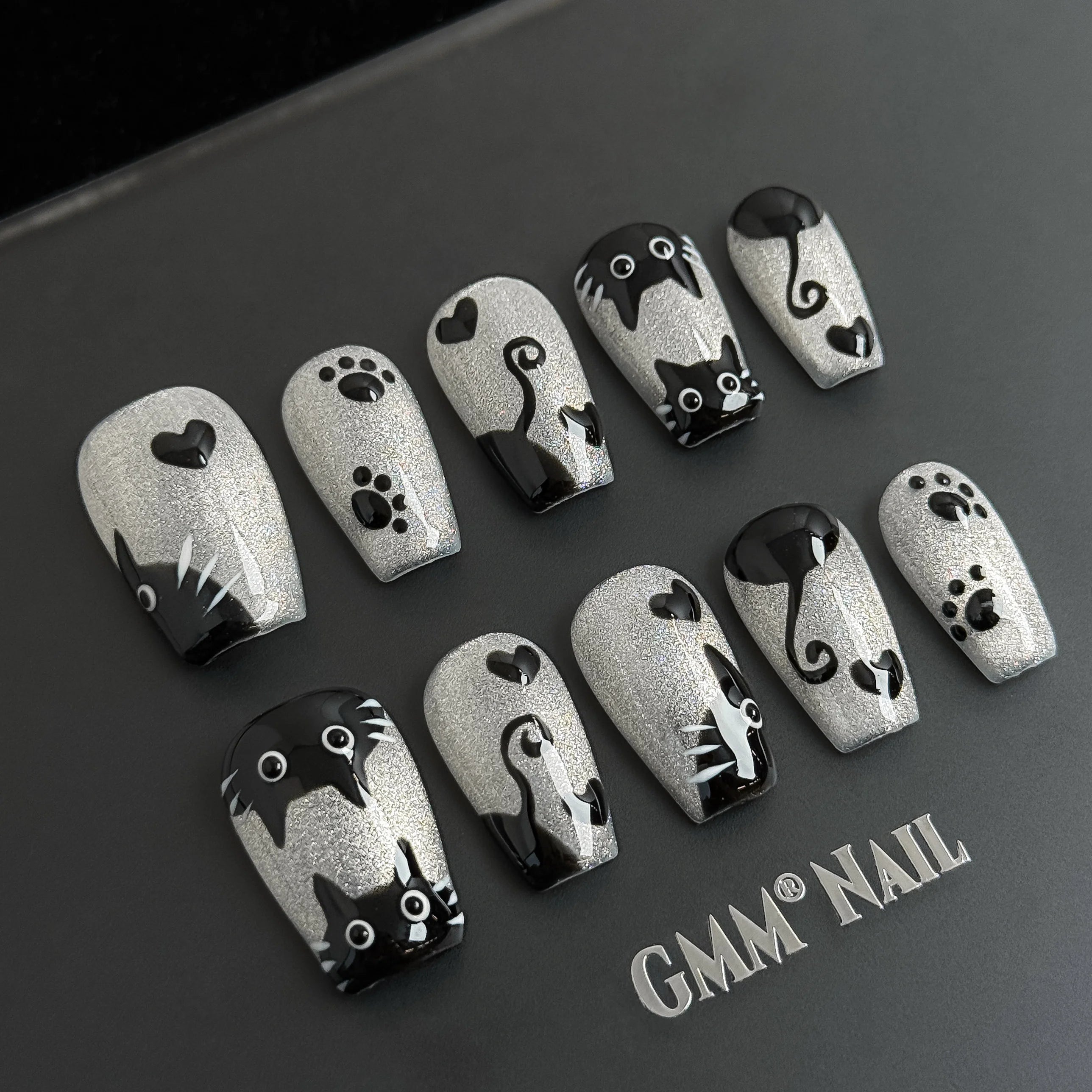 Mystic Garden | Black Cat