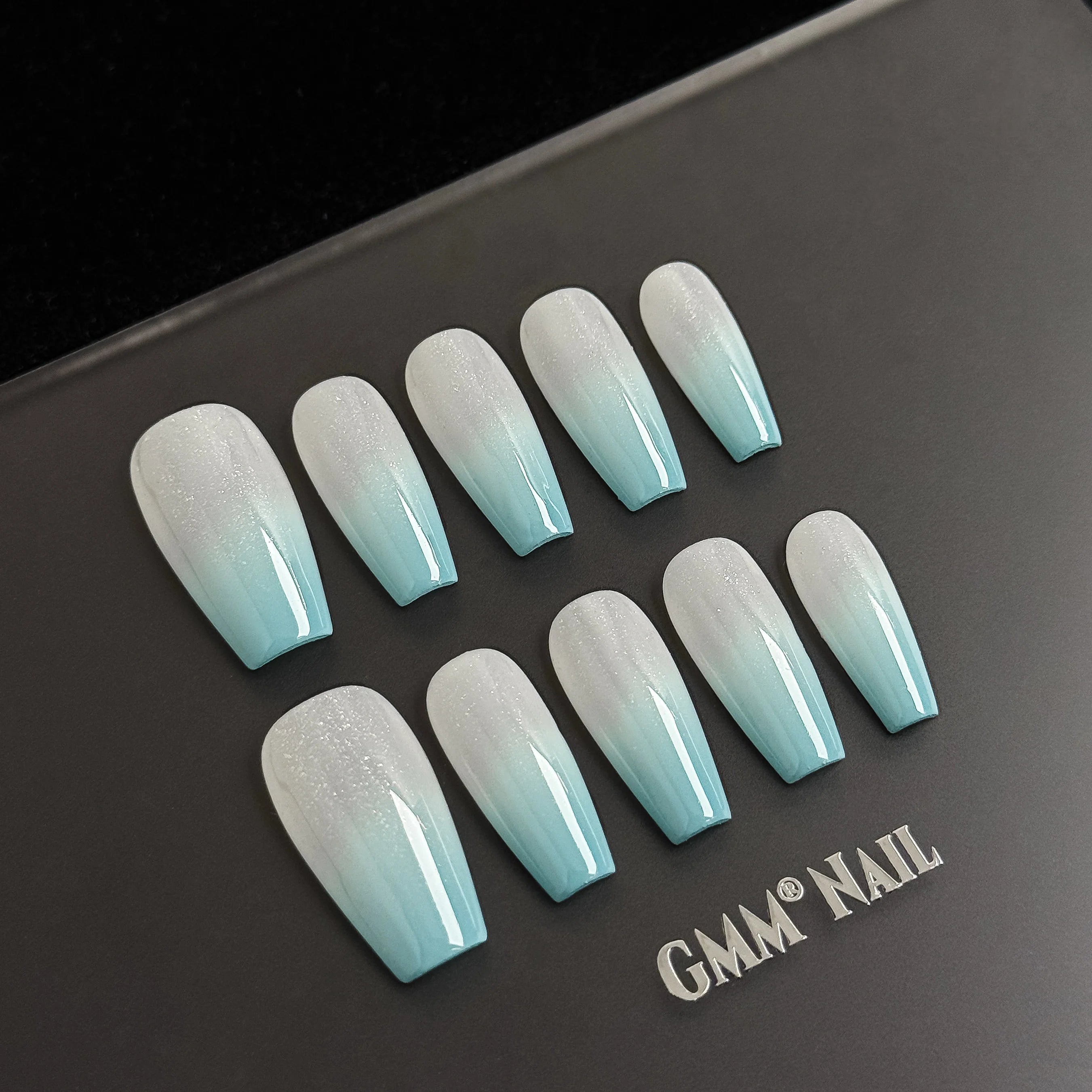 Pure Essence | Mint Veil