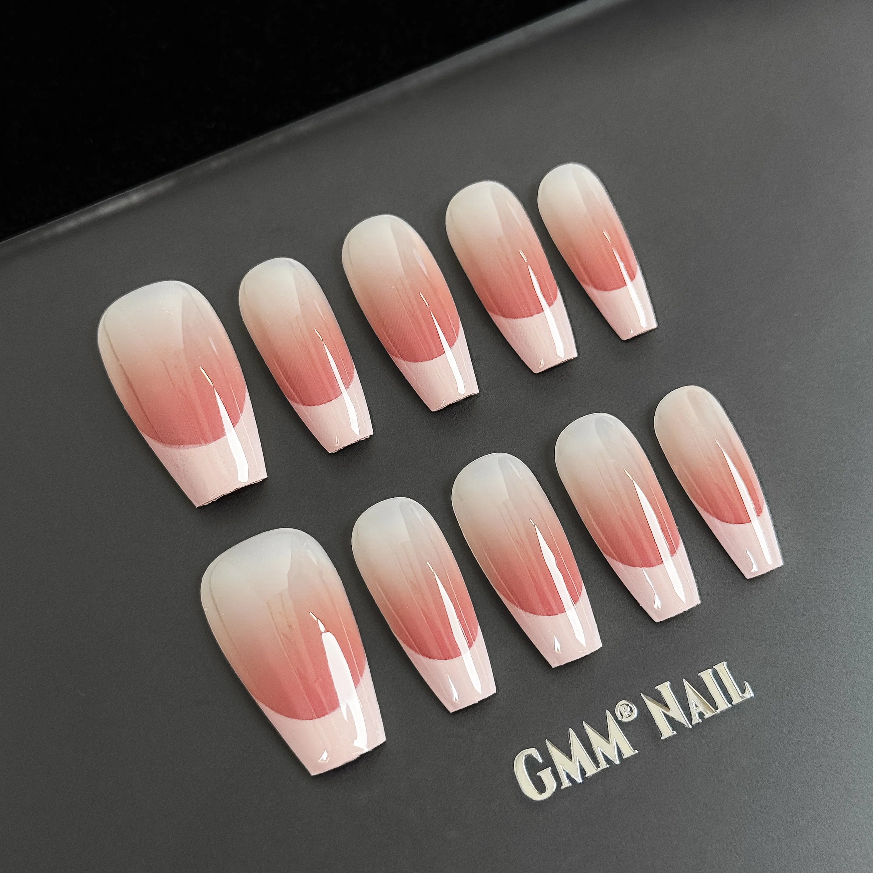 French Muse | Blush Horizon