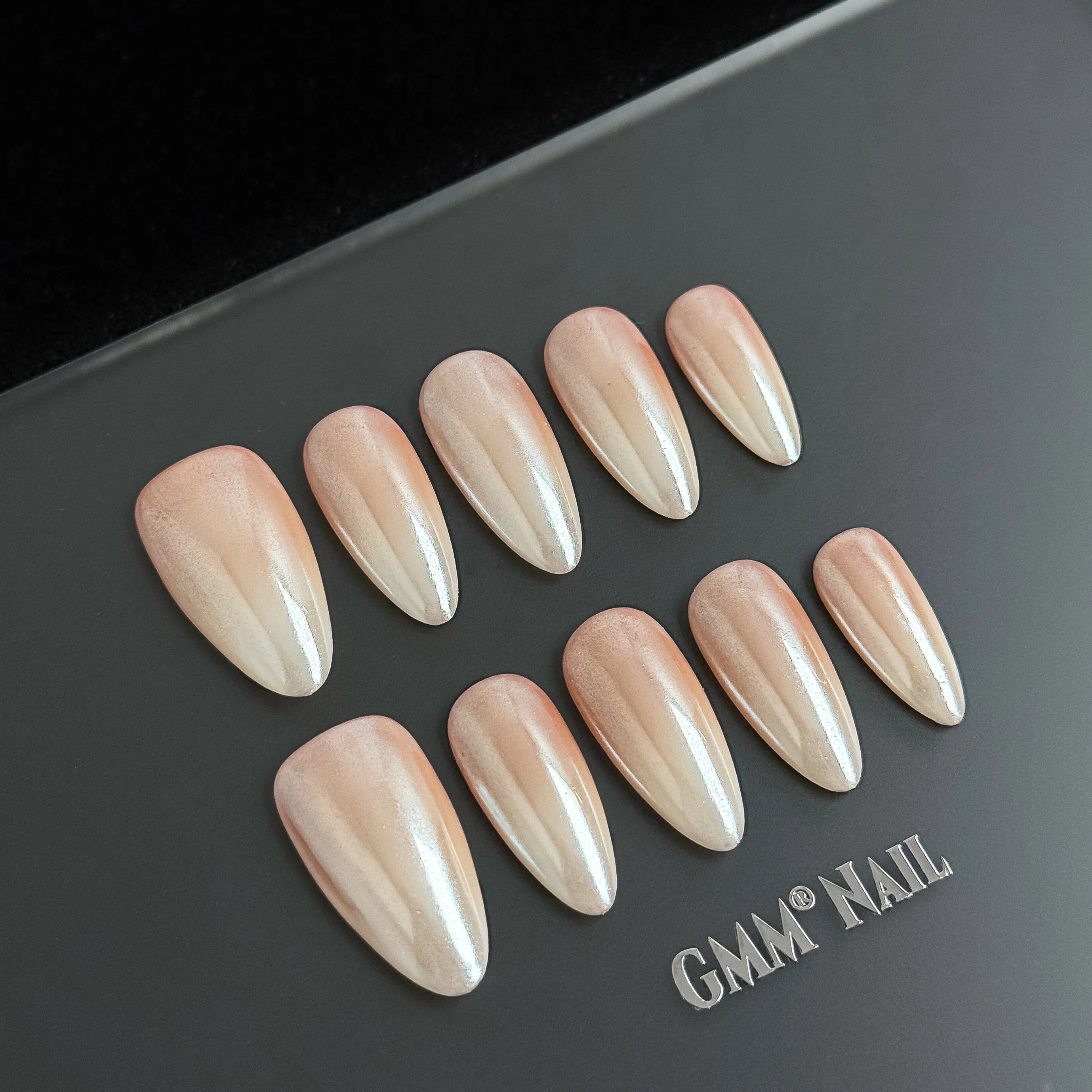 Pure Essence | Champagne Veil